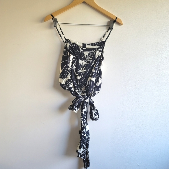 Le‎ Superbe, Crepe Floral Print Luau Tube Top, Black & White, Size M/L - Picture 10 of 14